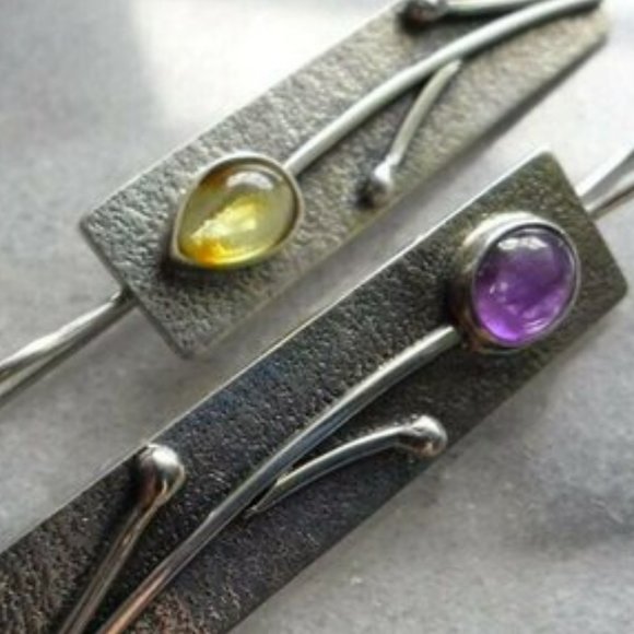 COPY - Silver Color Earrings Ear Hook Drop Dangle - Picture 2 of 3